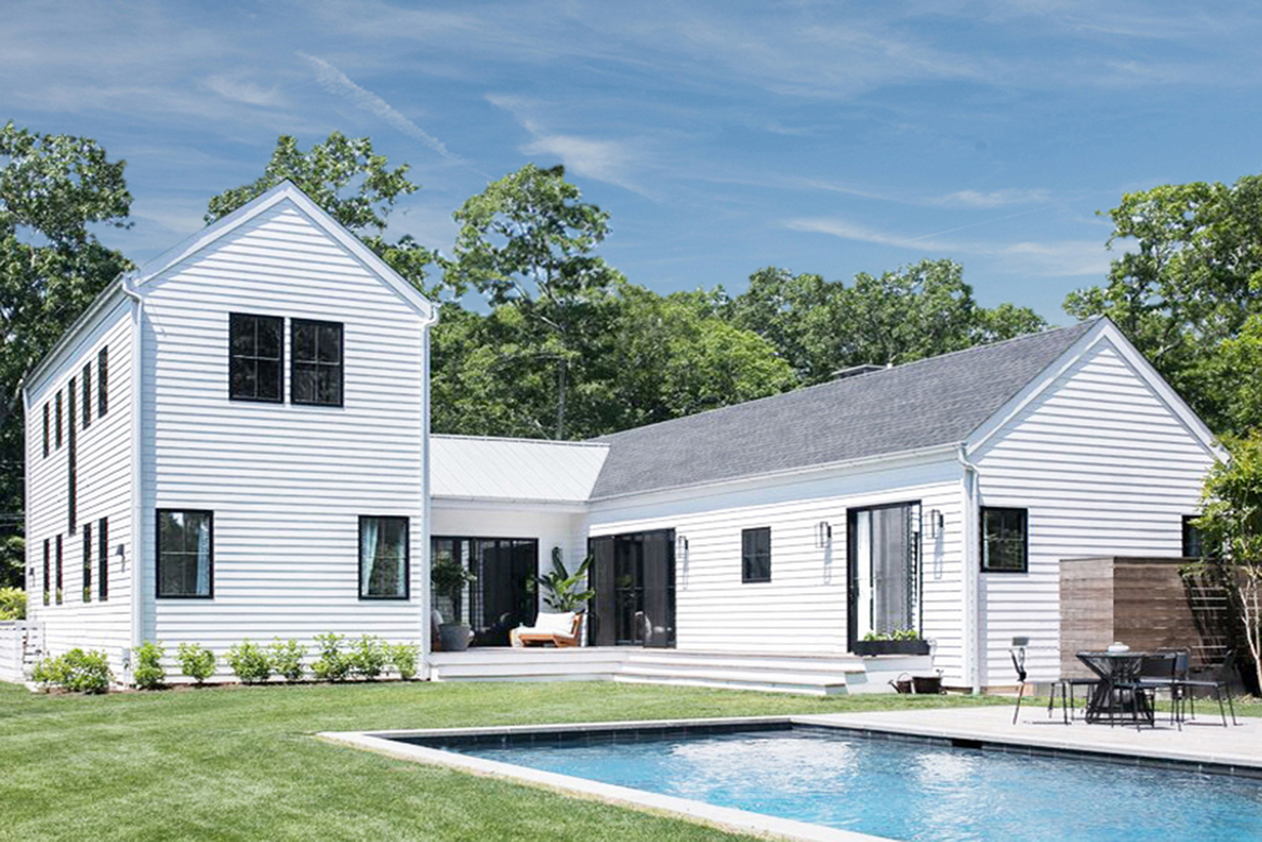 Northwest Harbor Residence